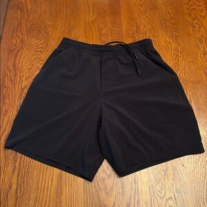 Lululemon men’s running shorts